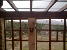 Alcala de la Selva, Teruel. cubierta de vidrio isolar solarlux 6mmneutro 65 templado-camara de 15-laminar multipak 4+4neutralux. estructura de madera.foto1.jpg